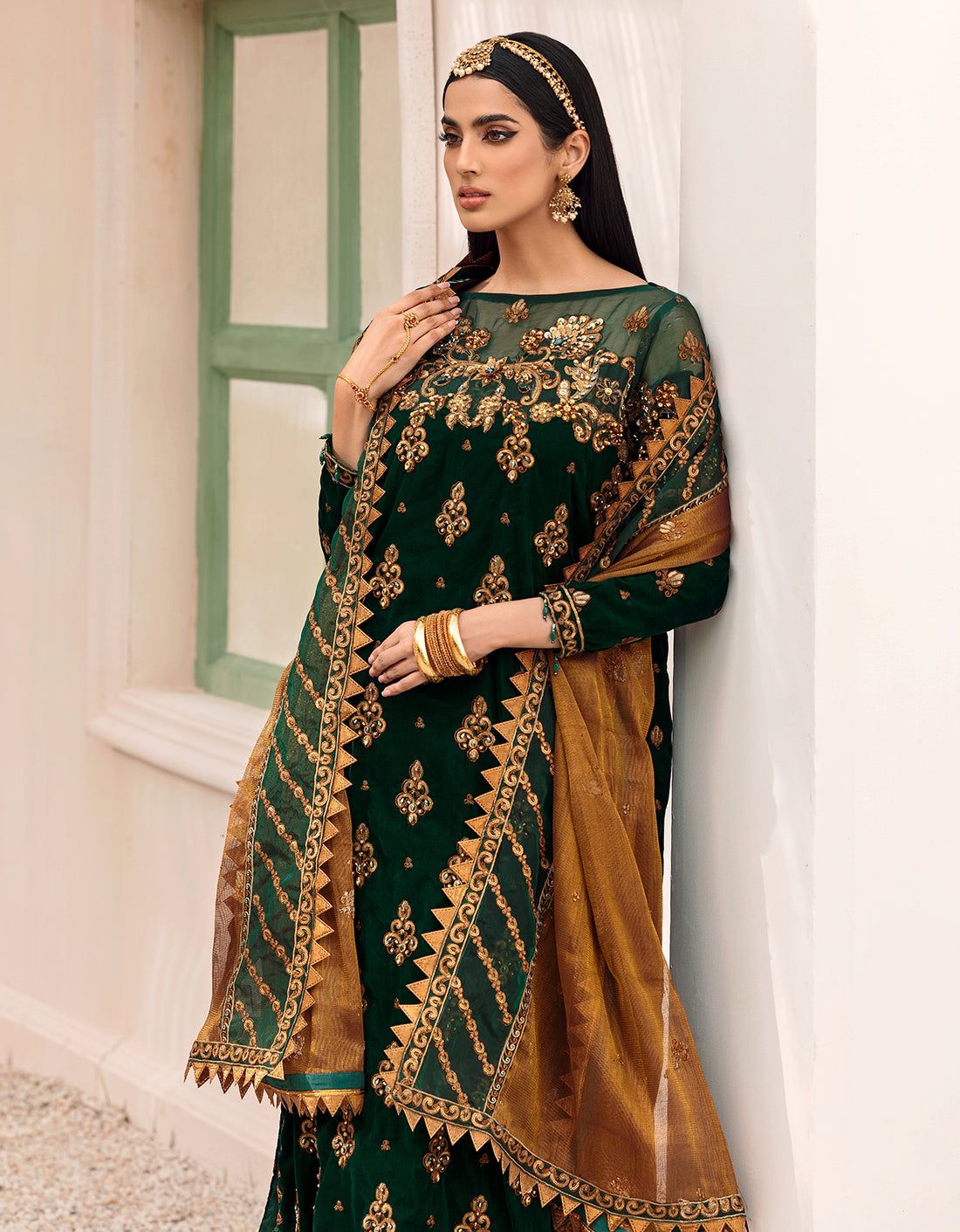 Eman Adeel Emb Velvet 3Piece D-005