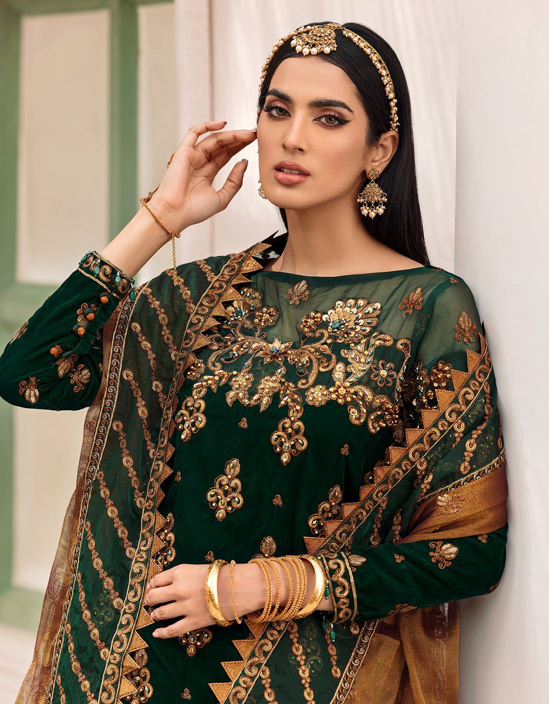 Eman Adeel Emb Velvet 3Piece D-005