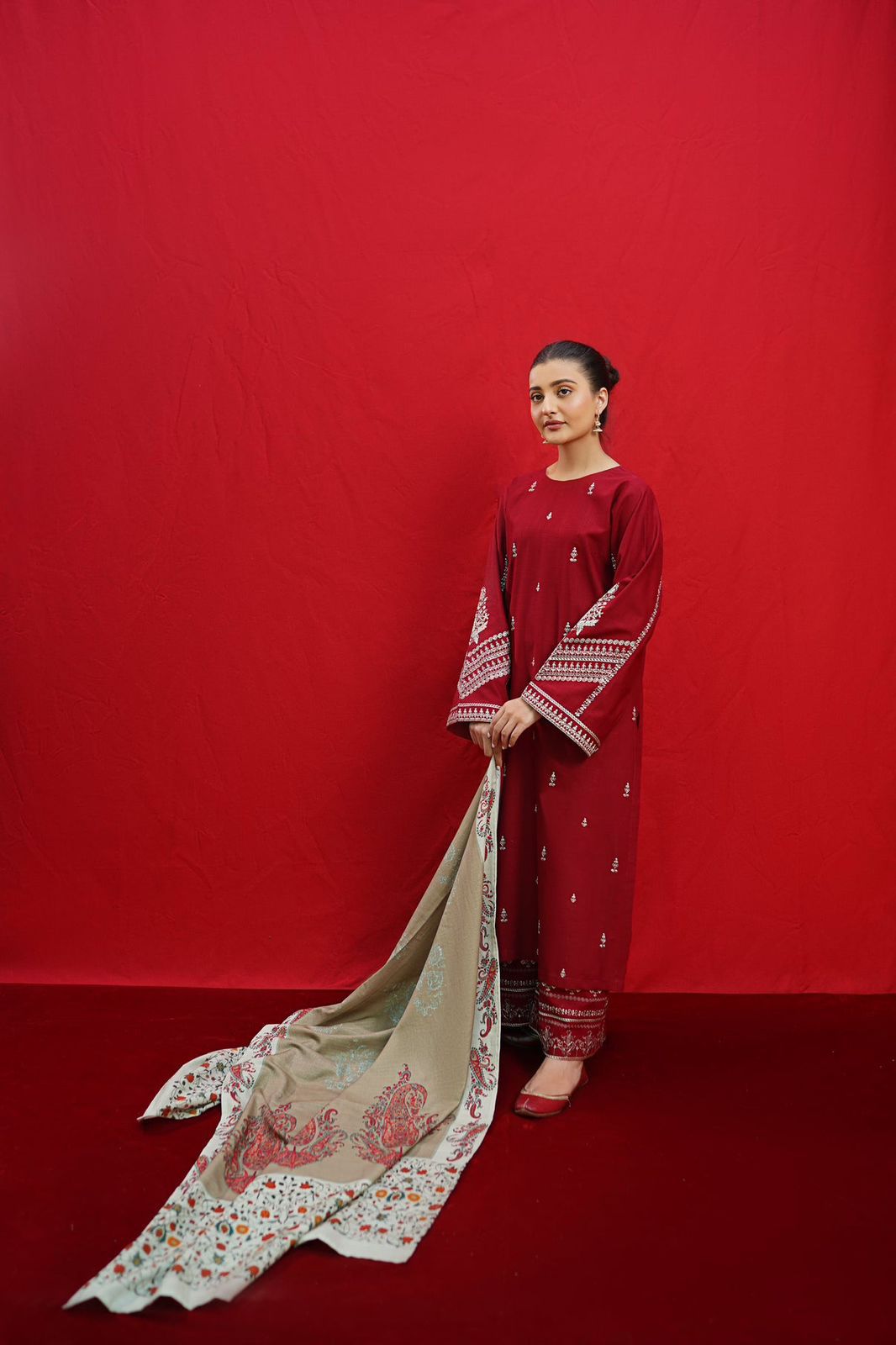 ASLING Dhanak Embroidered Unstitched 3Piece D-004