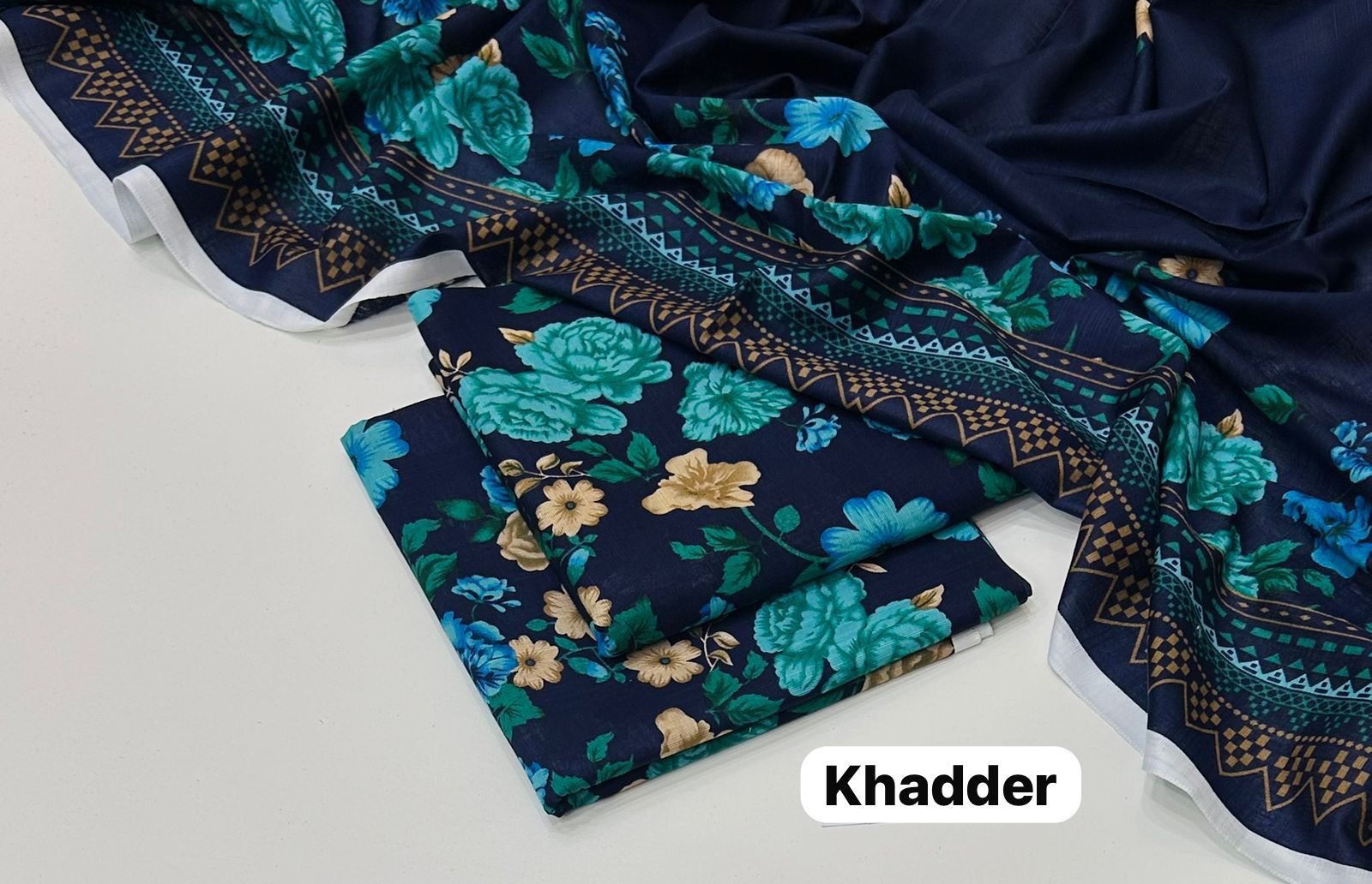 Maria B Printed Unstitched Khaddar 3Piece D-008